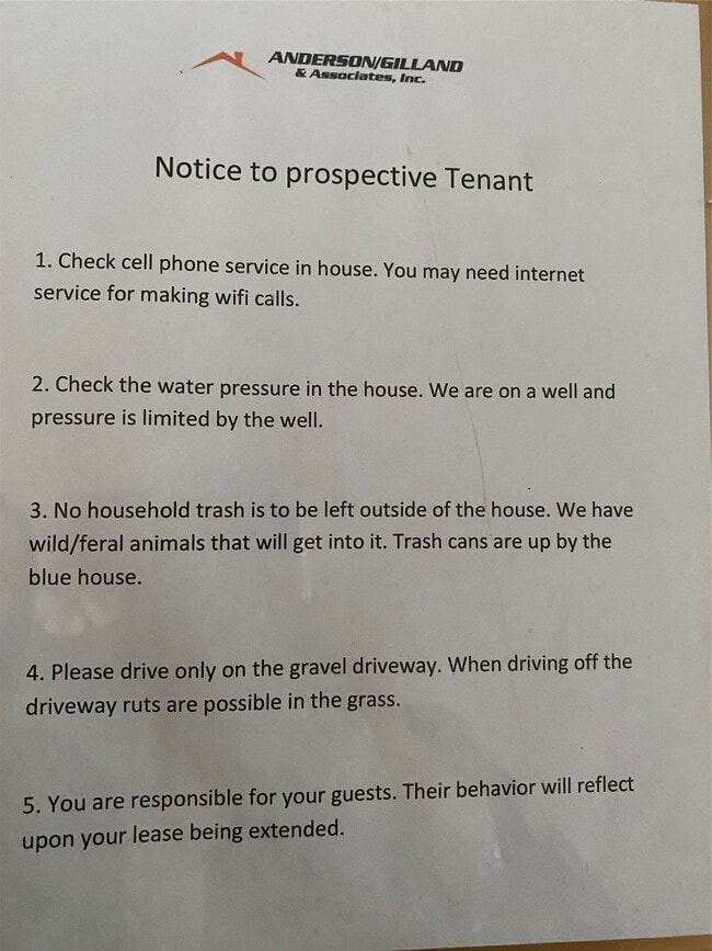 Building Photo - 8992 Greenwood Dr