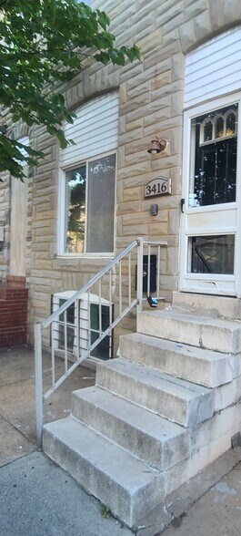 Building Photo - 3416 Mount Pleasant Ave