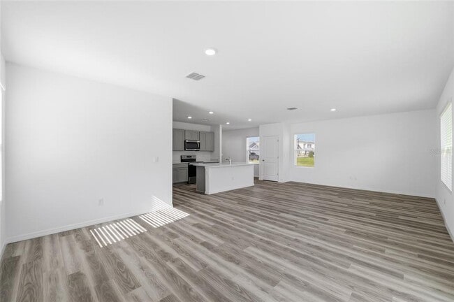 Building Photo - 17786 Acorn Drop Rd