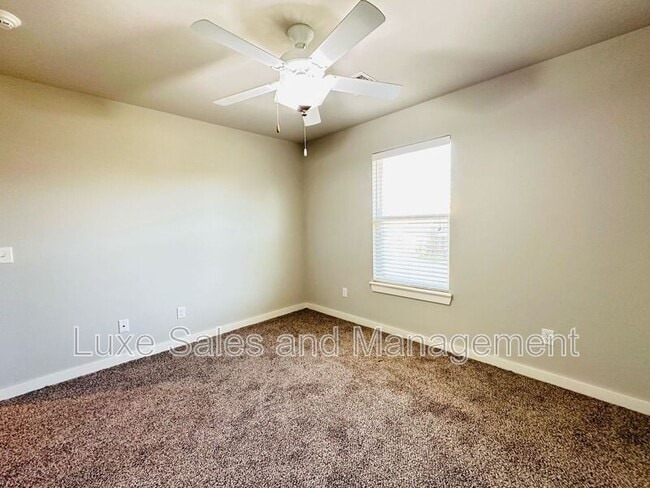 Building Photo - 2116 Camino Del Plaza Ln