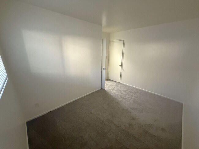 Building Photo - Charming Ground-Level 2?Bed / 1?Bath in Alameda –