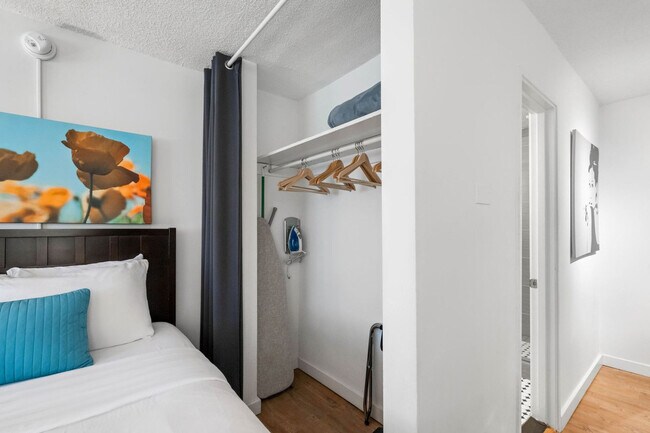 Building Photo - 47 5th St NW