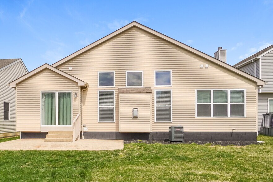 Building Photo - 8671 Maisch St