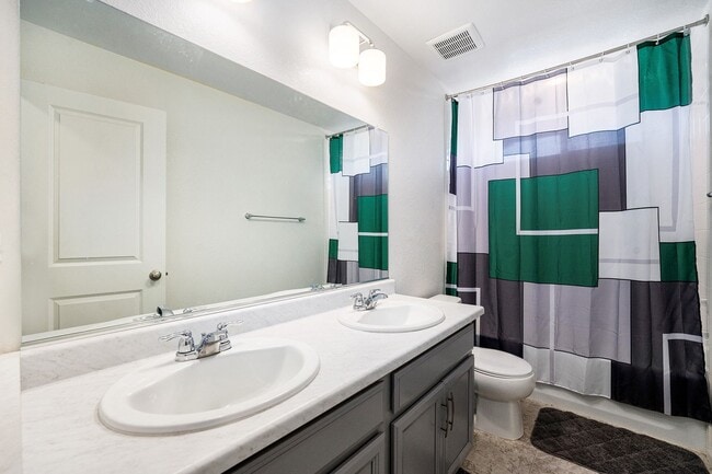 Building Photo - Modern Paired Home in the highly sought after Baseline neighborhood of Broomfield, CO! This beaut...