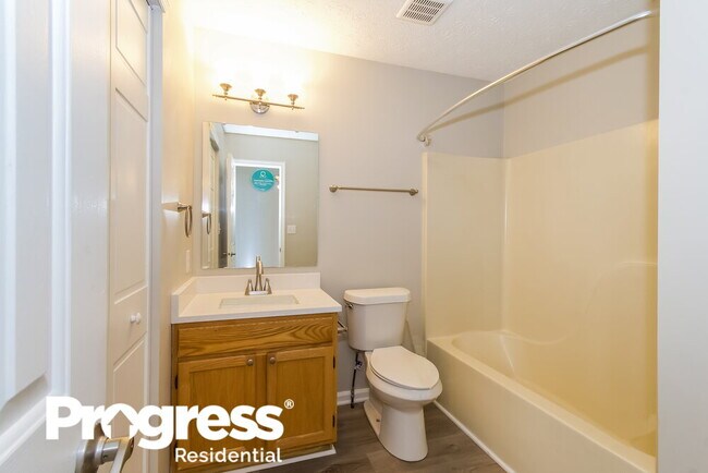 Building Photo - 6101 Patoka Lake Dr