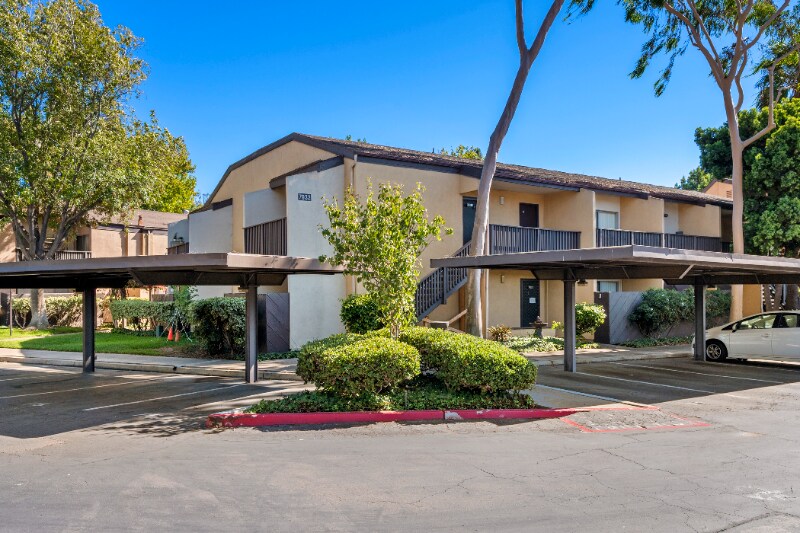 Building Photo - 7932 Mission Center Ct