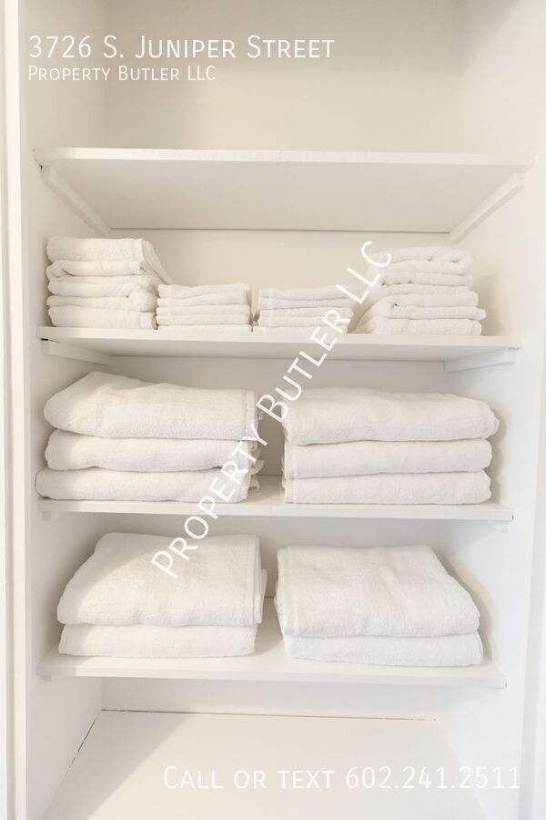 Building Photo - 3726 S Juniper St