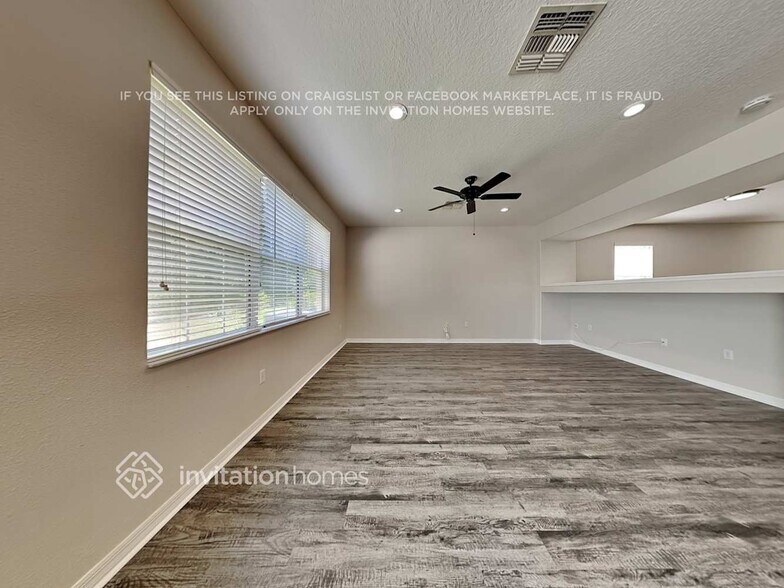 Building Photo - 3450 Tarbolton Way