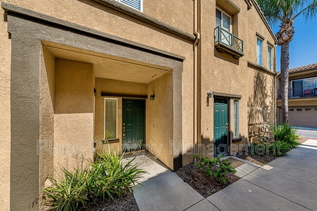Building Photo - 6223 Avenida De Las Vistas
