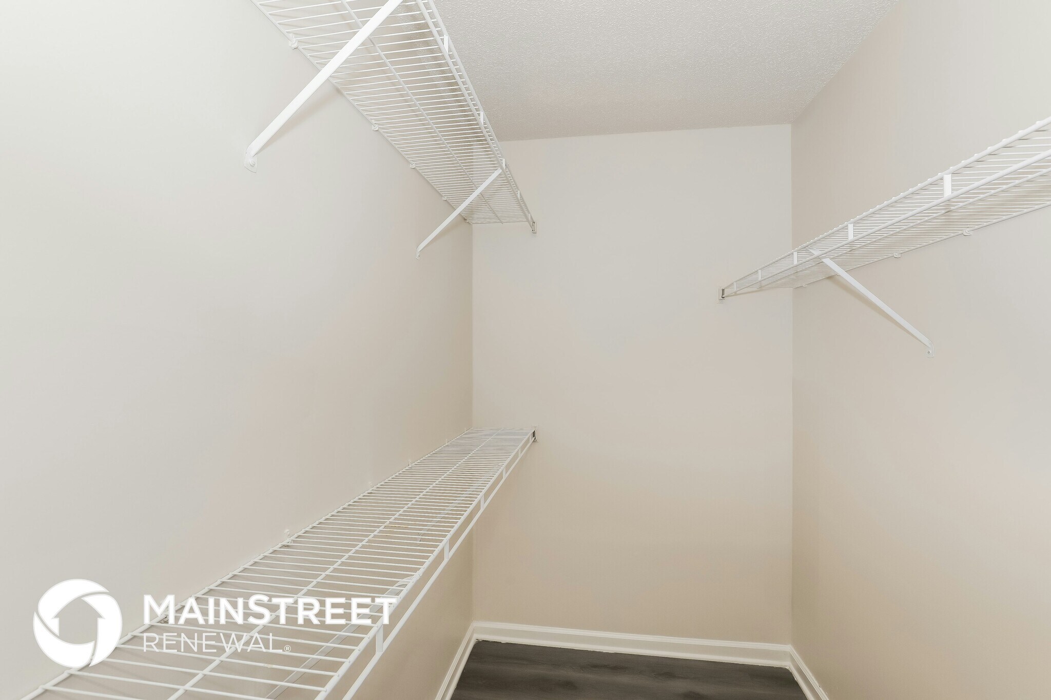 Building Photo - 7434 Chad's Cir