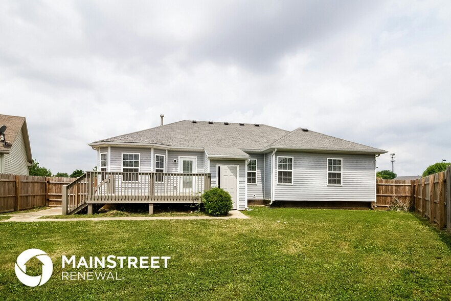Building Photo - 3123 Northland Dr