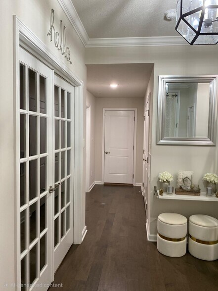 Building Photo - 2008 Hemlock Ln