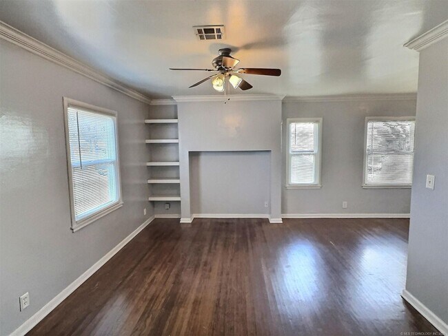 Building Photo - Clean and Pristine 3 Bedroom Home Available for Immediate Move-In!!!