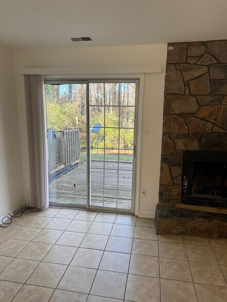 Building Photo - 6139 Windsor Gate Ln