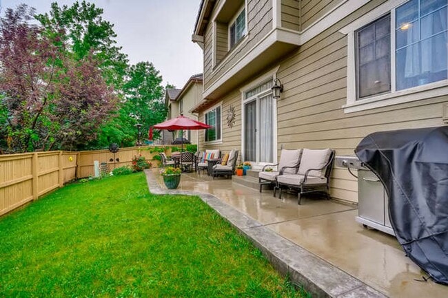 Building Photo - Evolve Real Estate: Meticulous Executive 4...