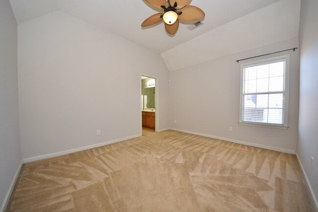 Building Photo - Wonderful 3 bed, 2 bath home near Shelby Farms Park.