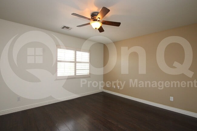 Building Photo - 14214 W Gelding Dr