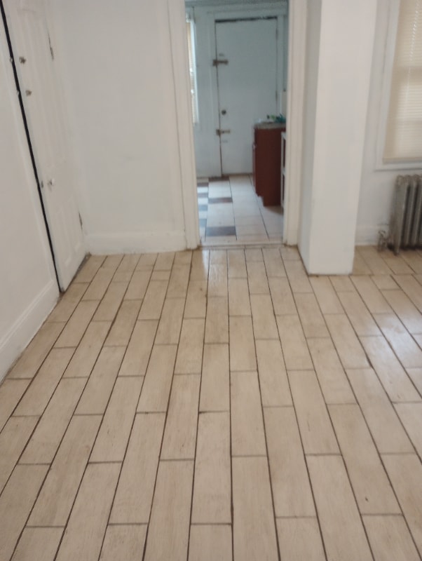 Building Photo - 16xx W Juniata St