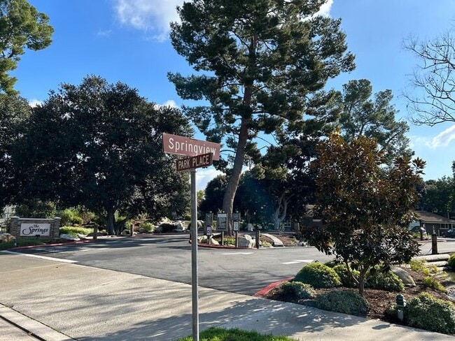 Building Photo - GREAT 1BD 1BA CONDO FOR LEASE!