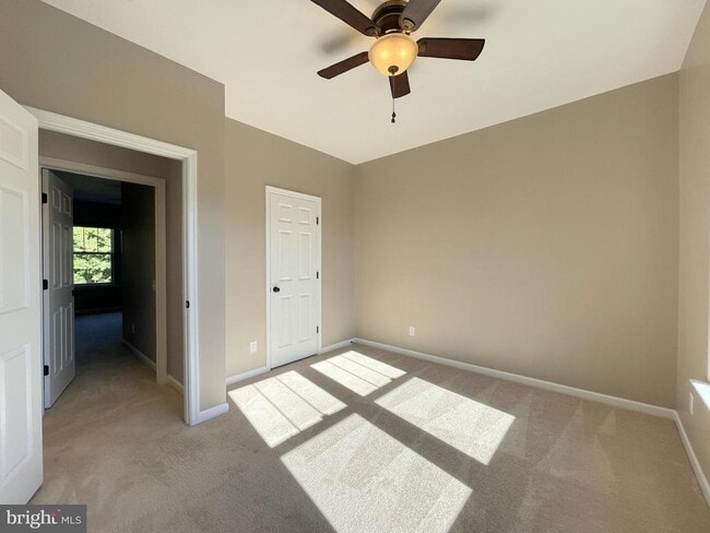 Building Photo - 23573 Christina Ridge Square