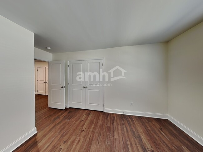 Building Photo - 5243 Blue Mountain Dr