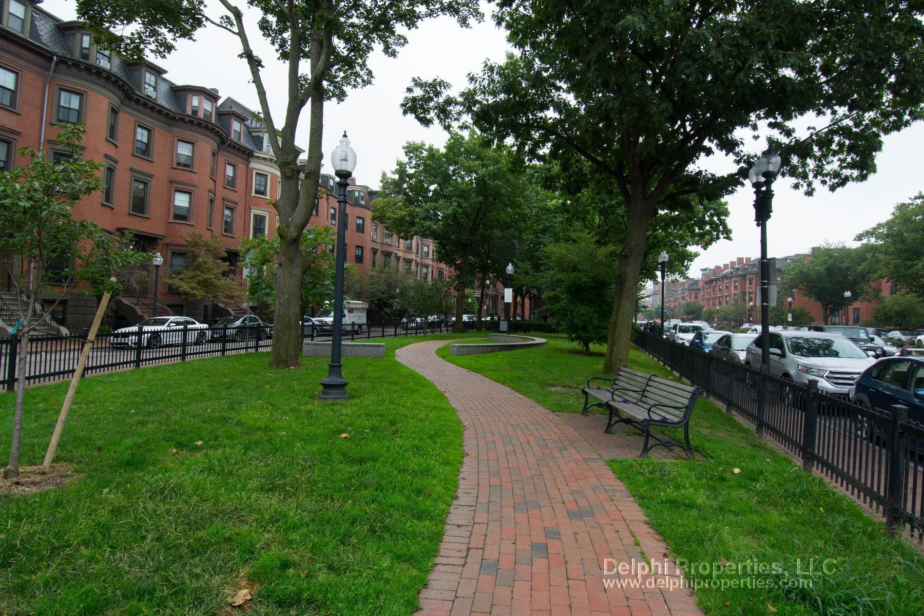 Building Photo - 554 Massachusetts Ave