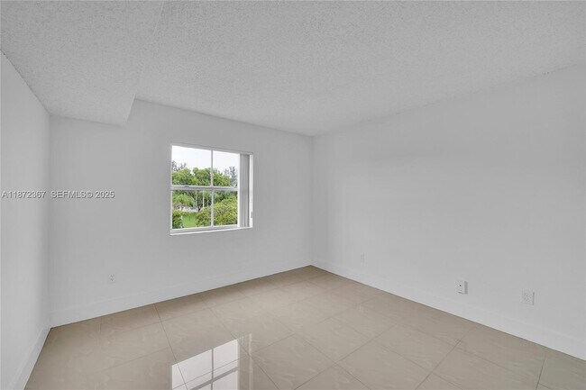 Building Photo - 8260 SW 210th St