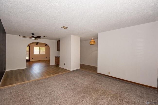 Building Photo - 3460 E Sombra Ln