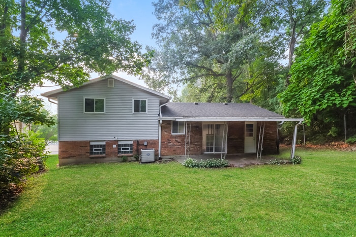 Building Photo - 10203 Dewhill Ln