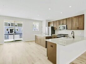 Building Photo - 21830 136th Way