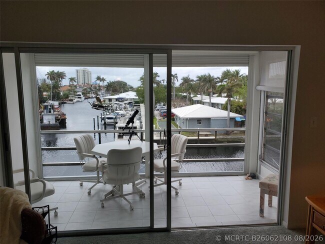 Building Photo - 1481 S Ocean Blvd