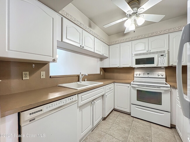 Building Photo - 330 Markley Ct