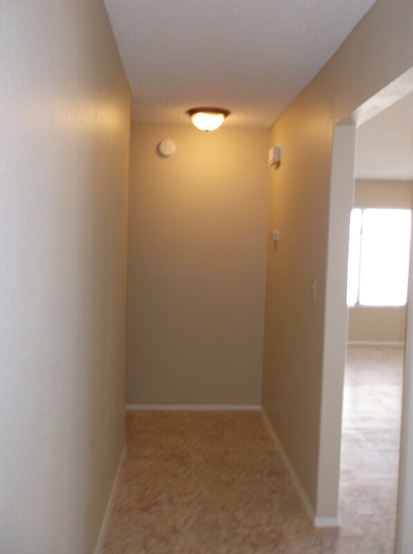 Building Photo - 7245 Great Oak Ave