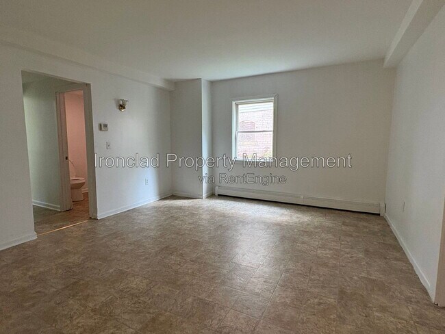 Building Photo - 80 Olive St
