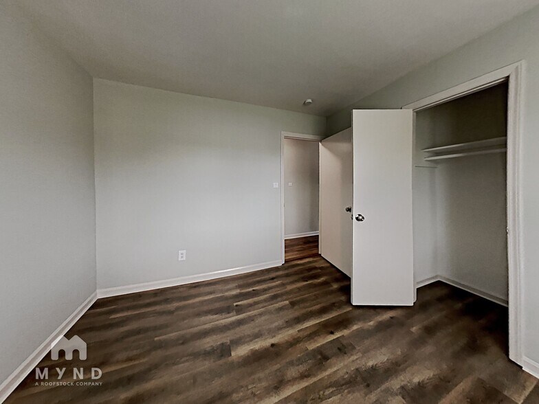 Building Photo - 3519 Misty Wood Dr