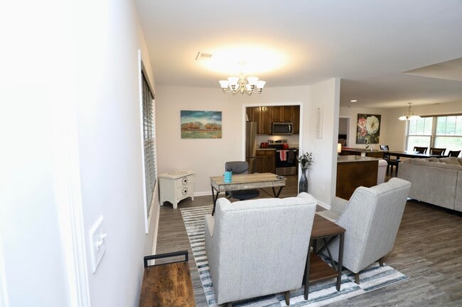 Building Photo - 4415 Patriot Pkwy