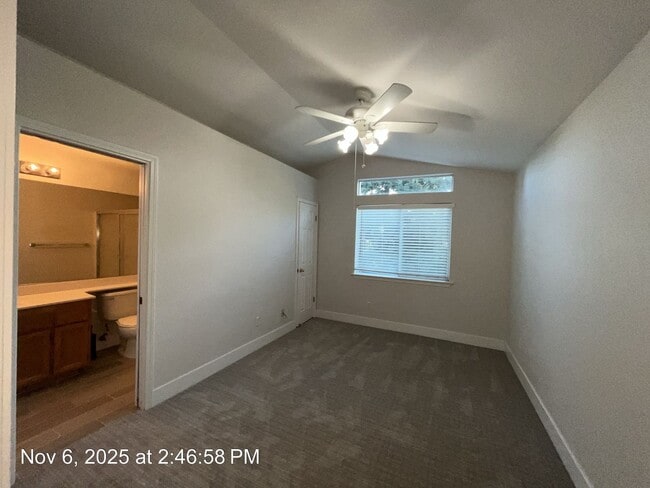 Building Photo - Beautiful Updated Home