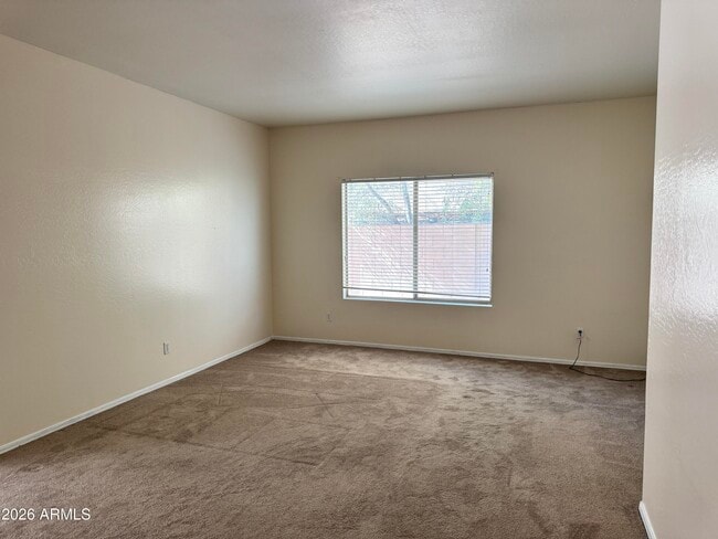 Building Photo - 1733 E Primera Dr