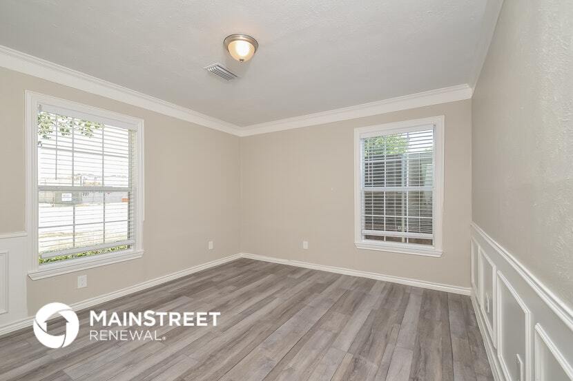 Building Photo - 808 22nd St