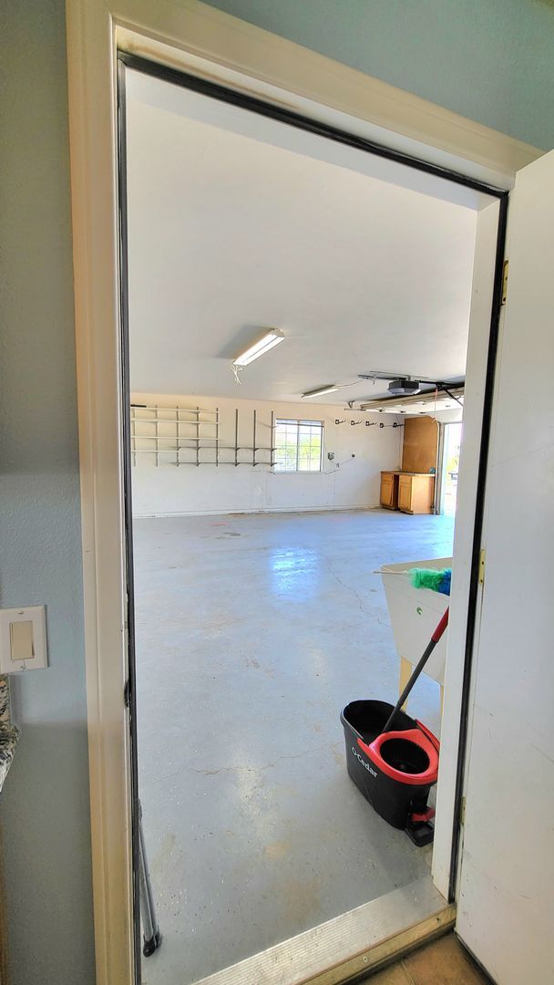 Building Photo - 831 David Adam Rd
