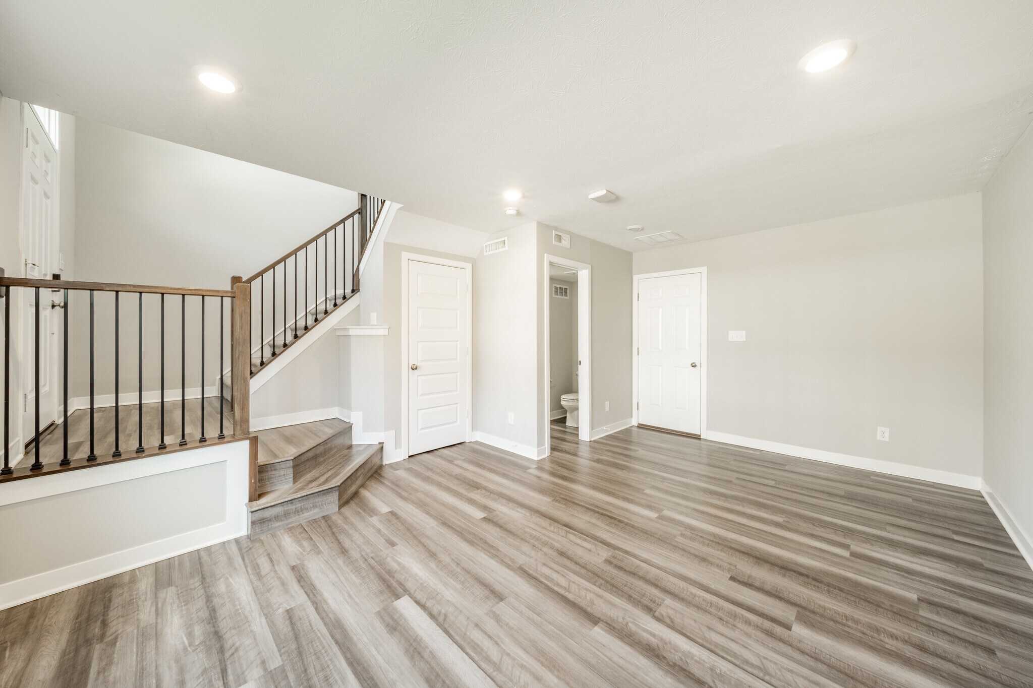 Building Photo - 3539 Brampton Ln