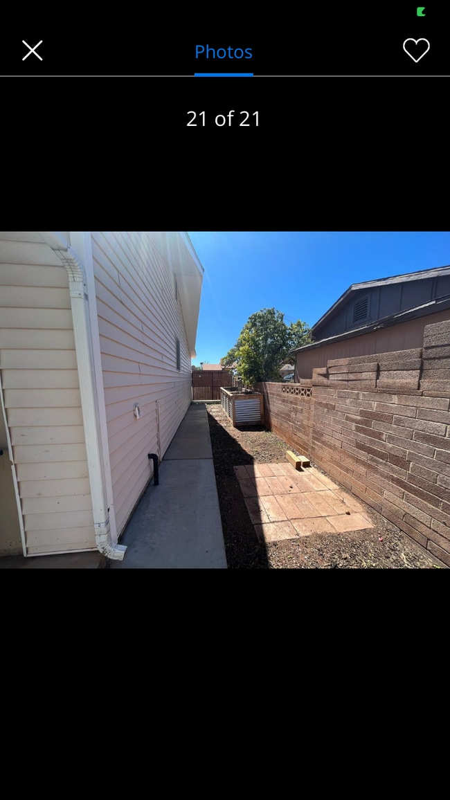 Building Photo - 274 W Spruce Ln