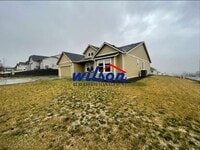 Building Photo - Upcoming 4-Bedroom Gem with Modern Charm and 2 Bath House for Rent!