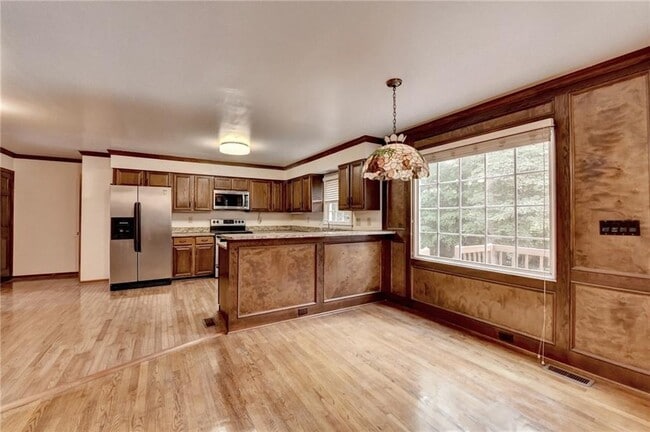 Building Photo - 478 Guilford Cir