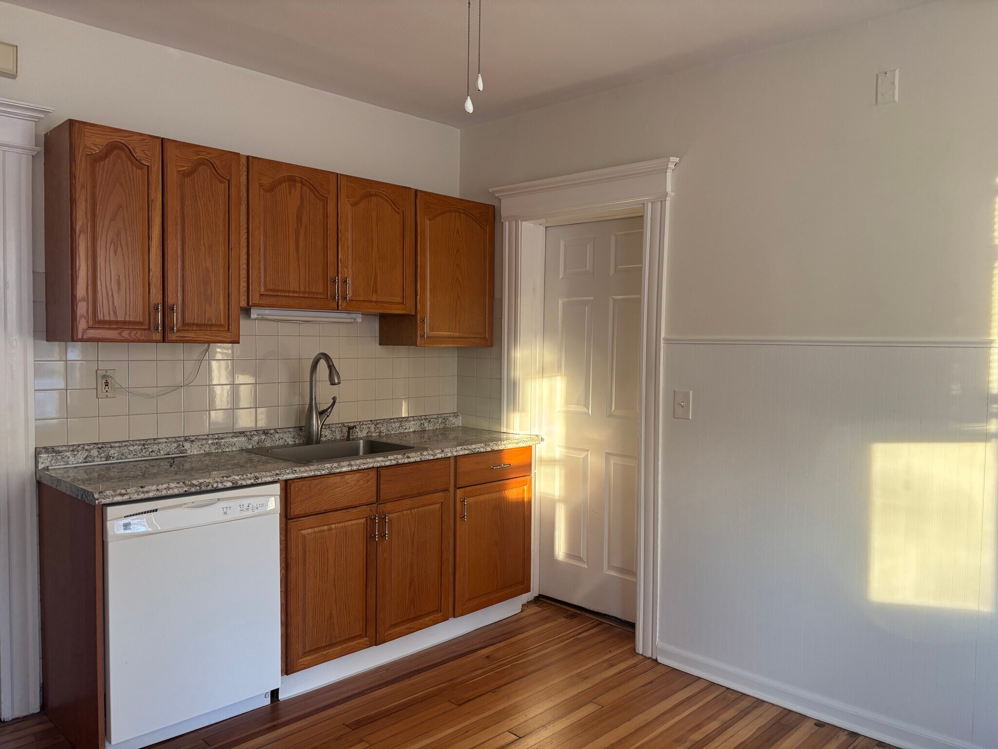 Kitchen - 6368 Main St