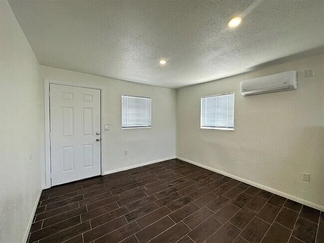 Building Photo - 66261 3rd St