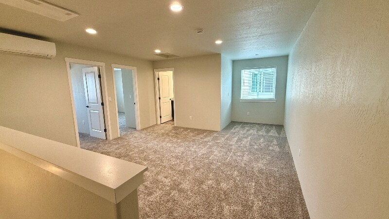 Building Photo - 1125 Annalise St