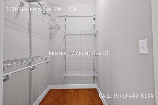 Building Photo - 2910 Georgia Ave NW