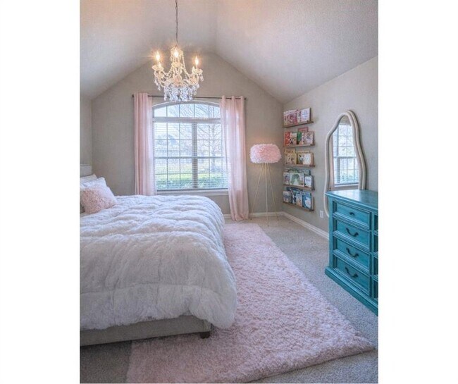 Building Photo - 3703 SW Polestar Cove