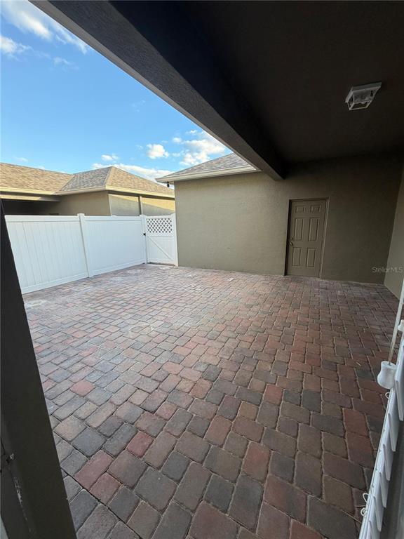 Building Photo - 12850 Strode Ln